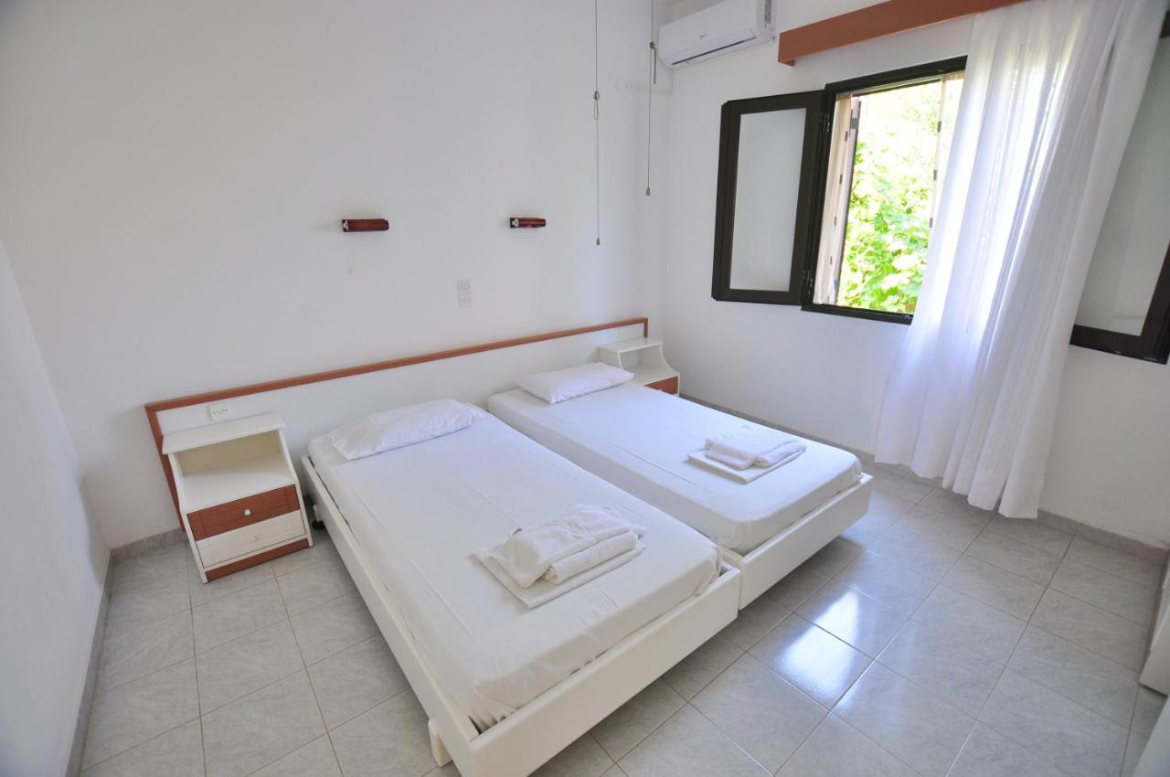 Antigoni Apartments Acharavi  Buitenkant foto